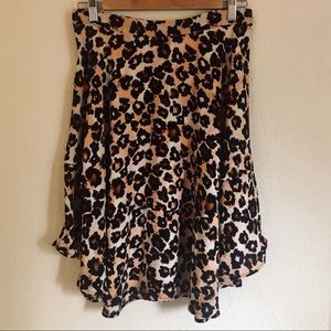 H and M leopard print flair skirt